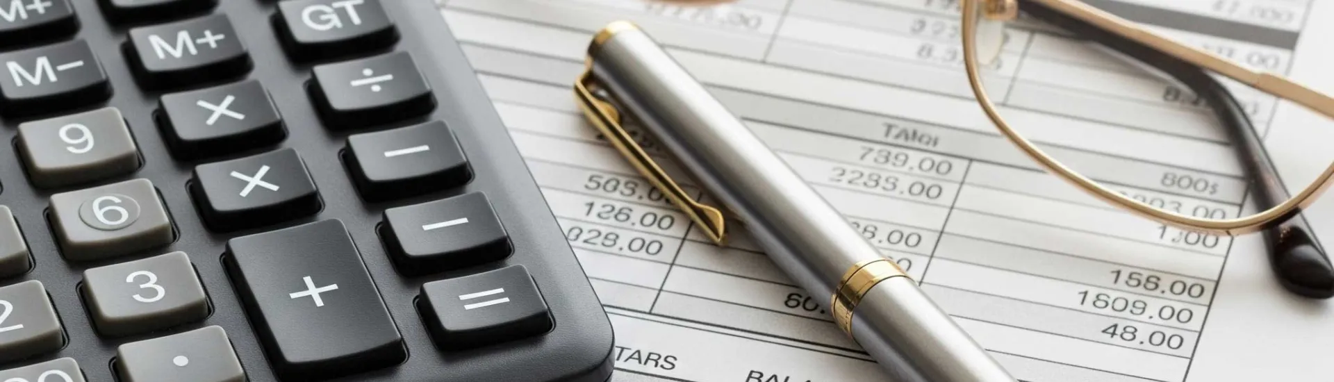 immagine di sfondo per la pagina area-tributaria-imposte-bilancio